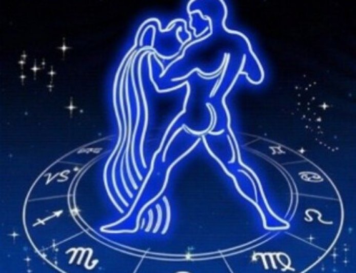 توقعات برج الدلو لشهر فبراير 2026